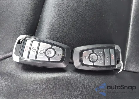 2021 Ford Explorer Xlt из США, поврежденный, VIN 1FMSK8DH0MGB22478